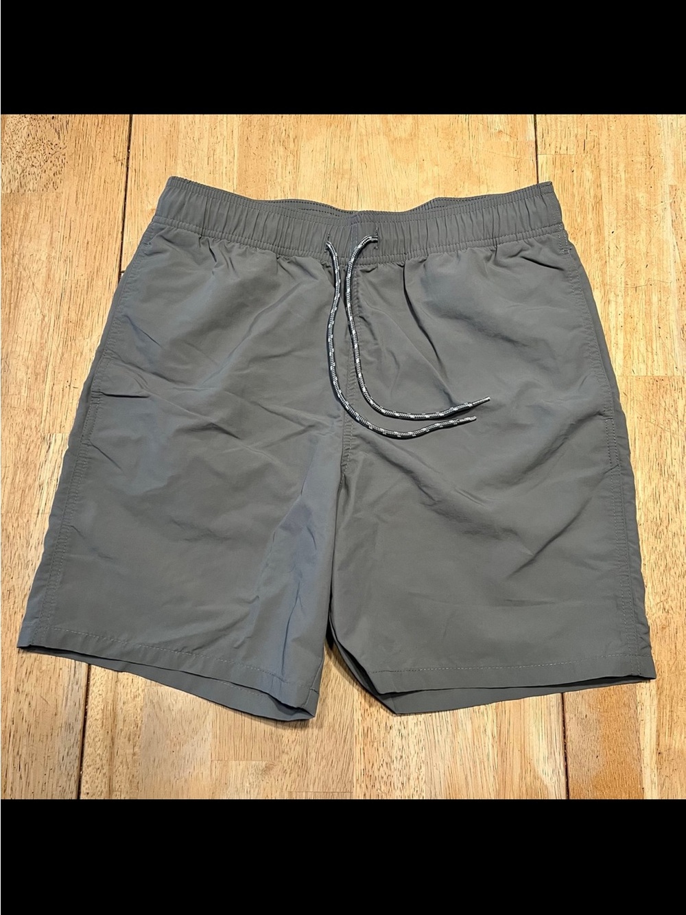 Goodfellow & Co. Swim Trunks ~ Size: Small